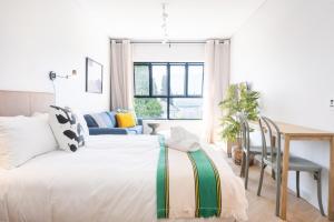 Paarl Superior Studio 231 - With Onsite Parking & Comforts