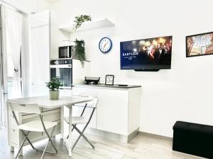 Cozy House a Few Steps from the Metro and Duomo