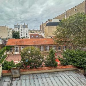 Perfect for small familiescouples. By EVERYTHING.