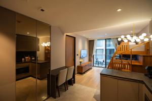 Walton Suites Sukhumvit