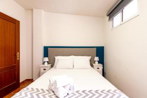 AoA Ático Triana Private Terrace