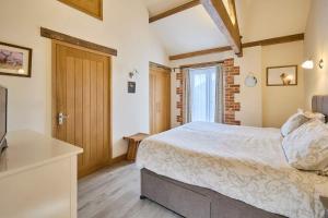 Host & Stay - Ruperts Barn