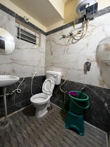 Dunhill Royal Residency