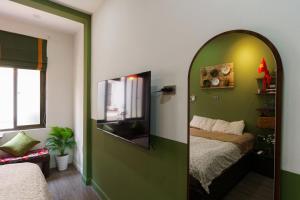 Leng Viethome - Phùng Hưng - Trainstreet - Hanoi Old Quater