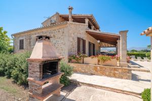 Villa Guillona by Sealand Villas