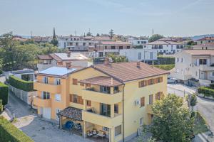 Seaview Apartment Double D - Happy Rentals