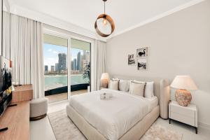 Beachfront Luxury 2BR with Breathtaking Views