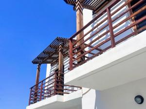 Stratos by mRoom Apartments