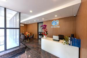 G8 Center Hotel and Apartment