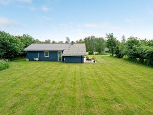 Holiday Home Luukas - 150m from the sea by Interhome