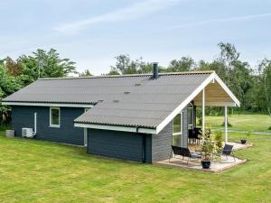 Holiday Home Luukas - 150m from the sea by Interhome