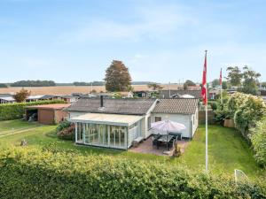 Holiday Home Hattie - 100m from the sea by Interhome