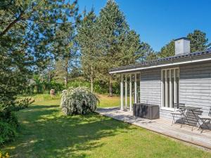 Holiday Home Torhild - 150m from the sea by Interhome