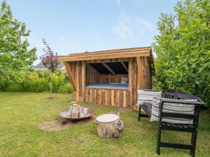 Holiday Home Evangelia - 1-2km from the sea by Interhome