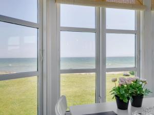 Holiday Home Hwitserk - 5m from the sea by Interhome