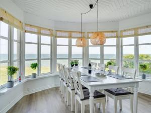 Holiday Home Hwitserk - 5m from the sea by Interhome