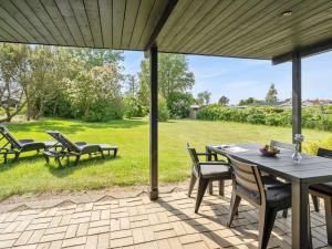 Holiday Home Veljan - 400m from the sea by Interhome