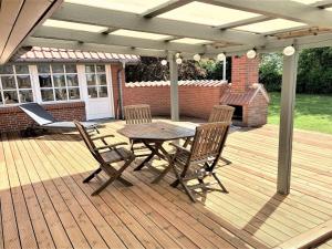 Holiday Home Radojka - 75m from the sea by Interhome