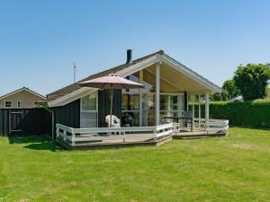 Holiday Home Maybritt - 100m from the sea by Interhome