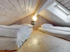 Holiday Home Matine - 800m from the sea by Interhome