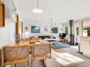 Holiday Home Arendine - 700m from the sea by Interhome