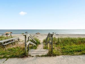 Holiday Home Neea - 40m from the sea by Interhome