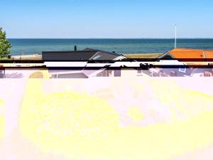 Holiday Home Diertje - 10m from the sea by Interhome