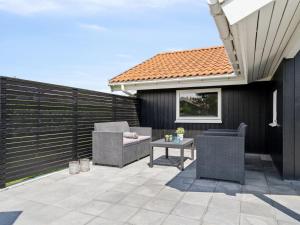 Holiday Home Dyrken - 200m from the sea by Interhome