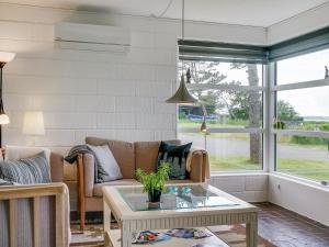 Holiday Home Rikkart - 100m from the sea by Interhome