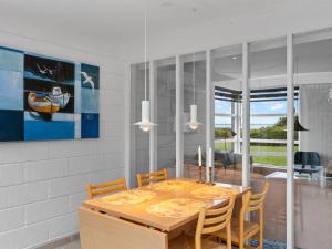 Holiday Home Rikkart - 100m from the sea by Interhome