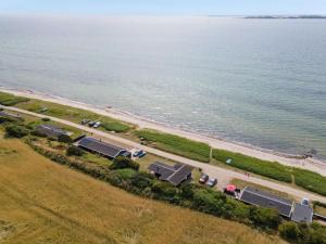 Holiday Home Bertold - 20m from the sea by Interhome