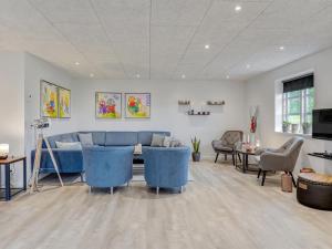 Apartment Ringulf - 350m from the sea by Interhome