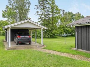 Holiday Home Jaike - 350m from the sea by Interhome