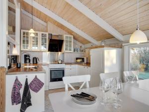 Holiday Home Nilsa - 400m from the sea by Interhome