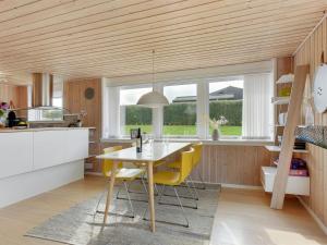 Holiday Home Serey - 500m from the sea by Interhome