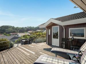 Holiday Home Ebbeline - 150m from the sea by Interhome