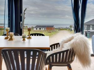 Holiday Home Gunborg - 400m from the sea by Interhome