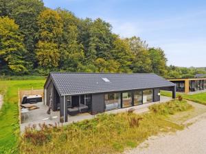 Holiday Home Gunborg - 400m from the sea by Interhome