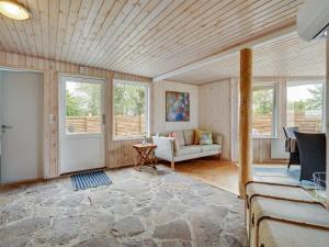 Holiday Home Sigurd - 20m from the sea by Interhome