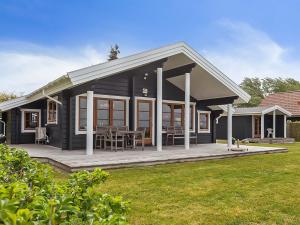 Holiday Home Stacie - 10m from the sea by Interhome