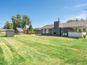 Holiday Home Undine - 300m from the sea by Interhome