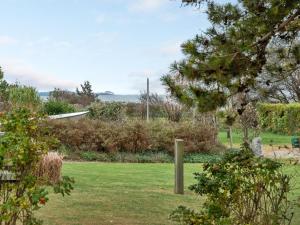 Holiday Home Hjalmine - 250m from the sea by Interhome