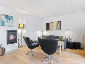 Apartment Terina - 5m from the sea by Interhome