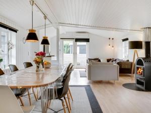 Holiday Home Gunlef - 50m from the sea by Interhome