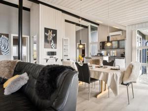 Holiday Home Sylvana - 400m from the sea by Interhome