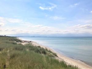 Holiday Home Landuin - 230m from the sea by Interhome