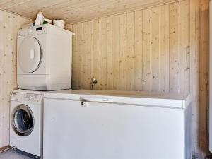 Holiday Home Tore - 200m from the sea by Interhome