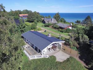 Holiday Home Arho - 75m from the sea by Interhome