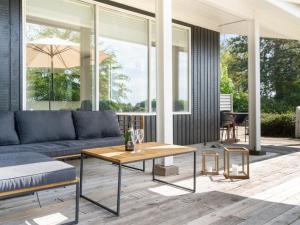 Holiday Home Arho - 75m from the sea by Interhome