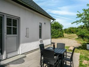 Holiday Home Jeppe - 50m to the fjord by Interhome